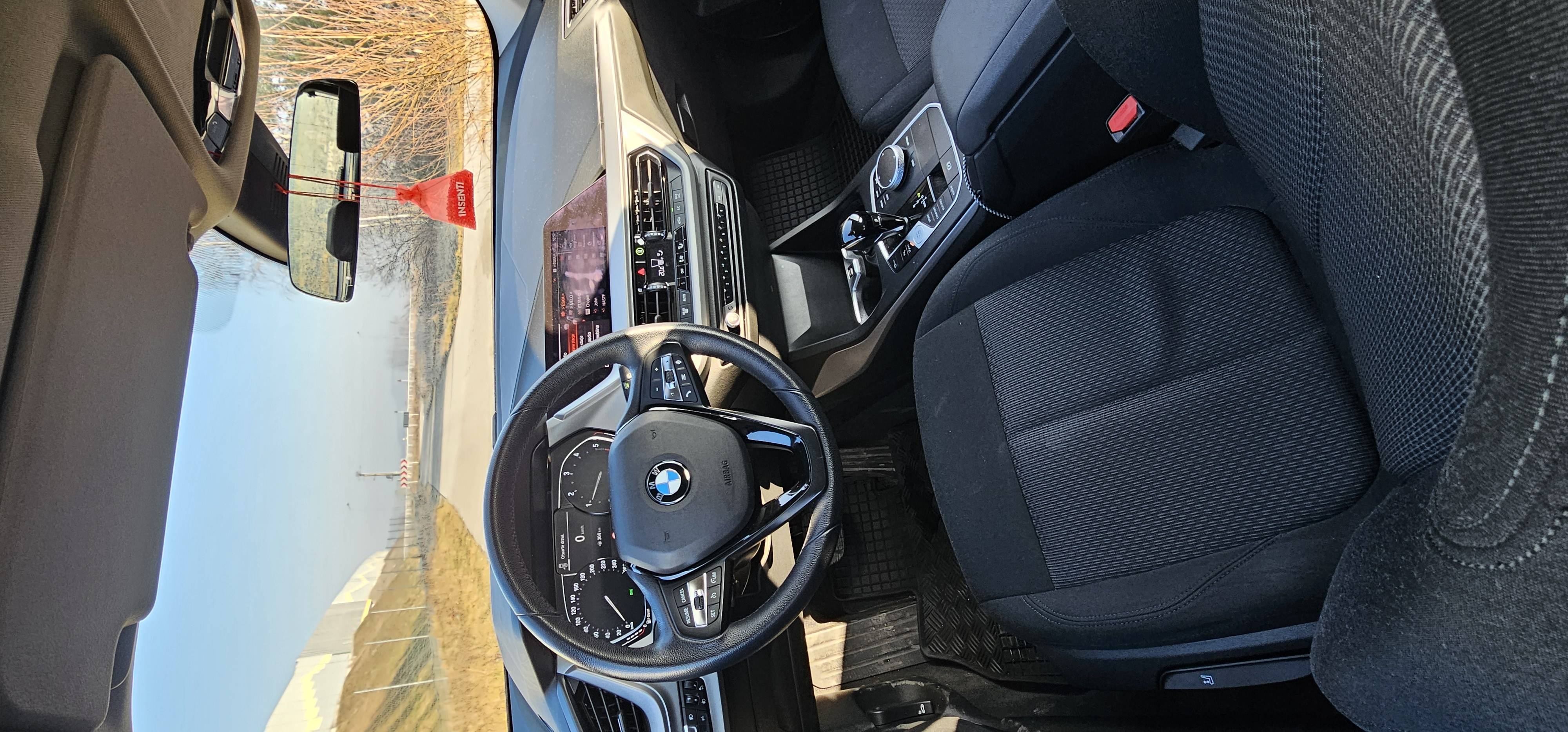 Galeria: Bmw seria1 f40 2021r
